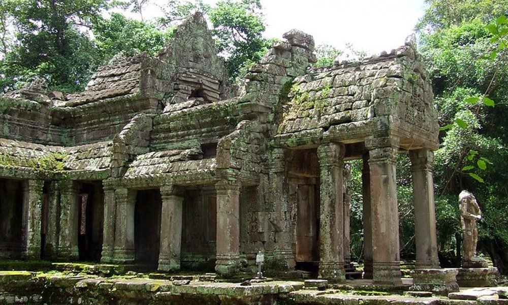Qué estilo arquitectónico tiene el tempo Preah Khan