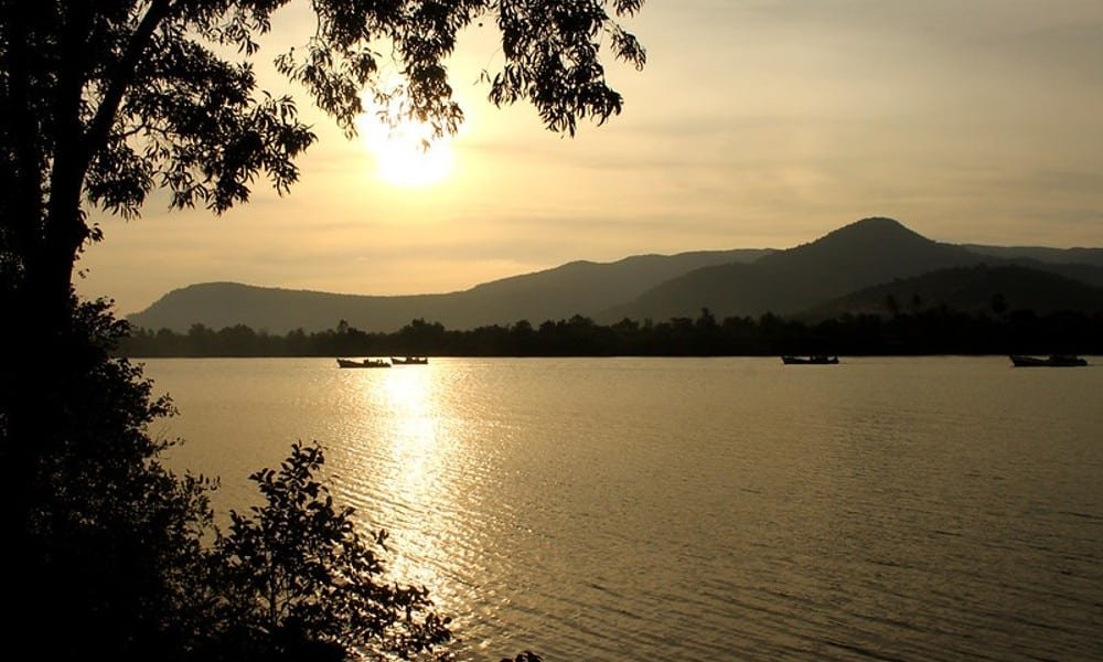 ver el atardecer en Kampot