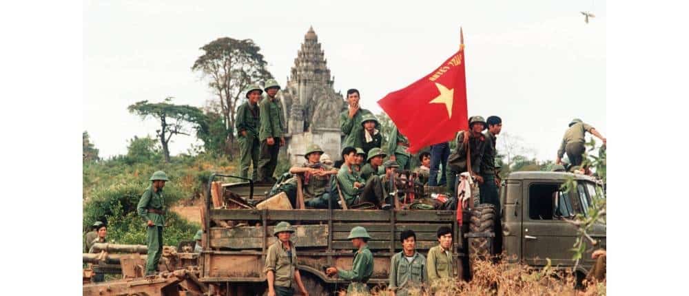 Vietnam invade Camboya